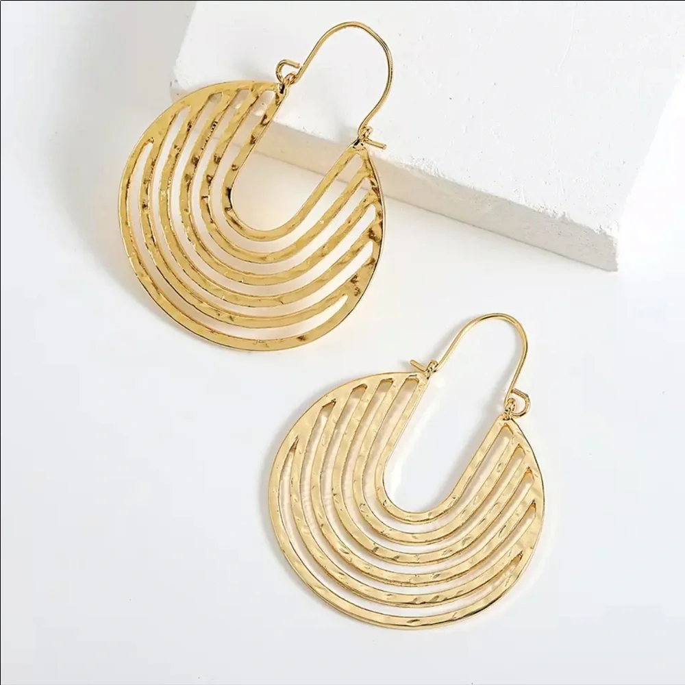 FP Descending Crescent Gold Hoop Earrings - Picture 2 of 5
